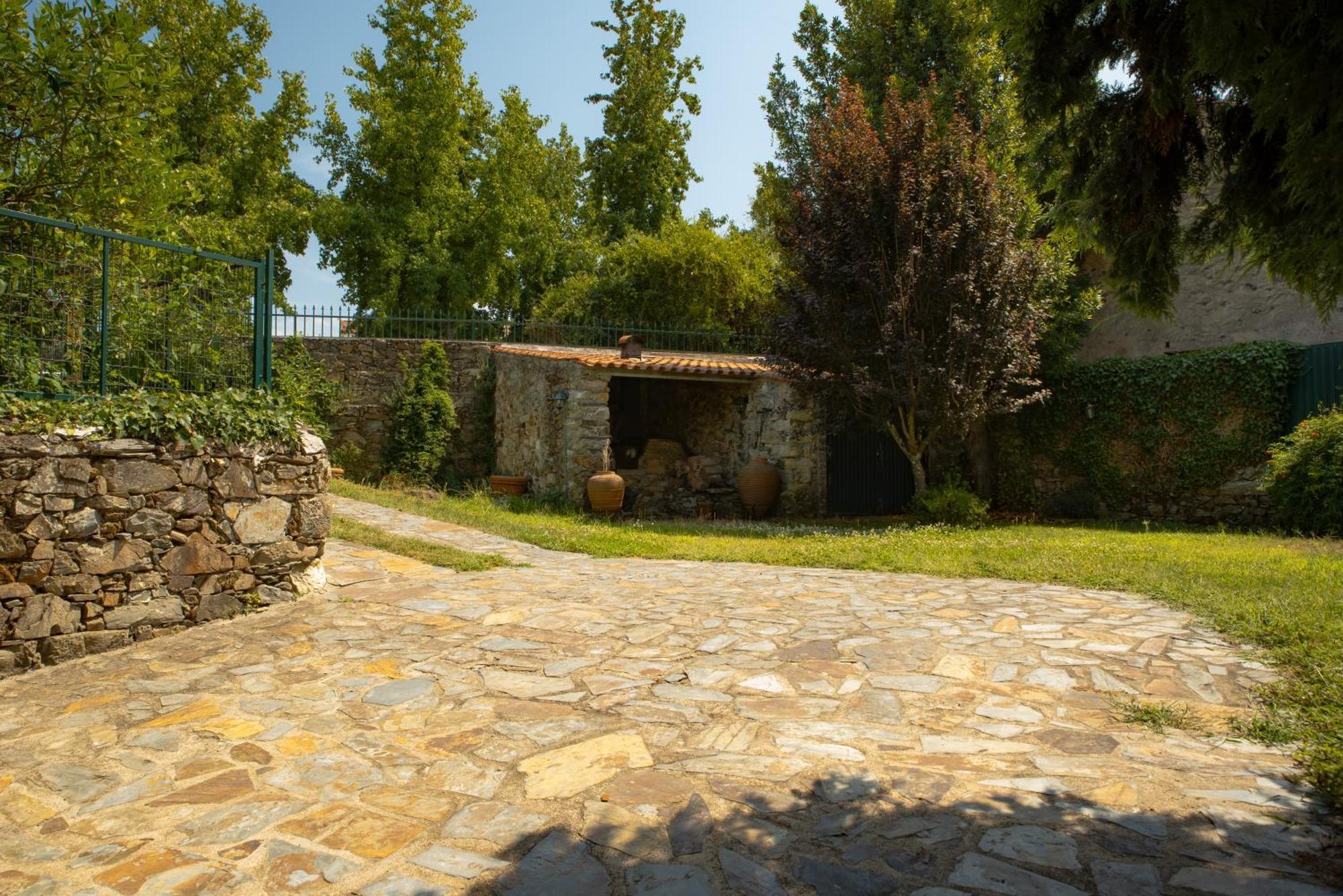 A Sobreirinha Jacuzzi E Pet Friendly Villa Sobreira Formosa Exterior photo