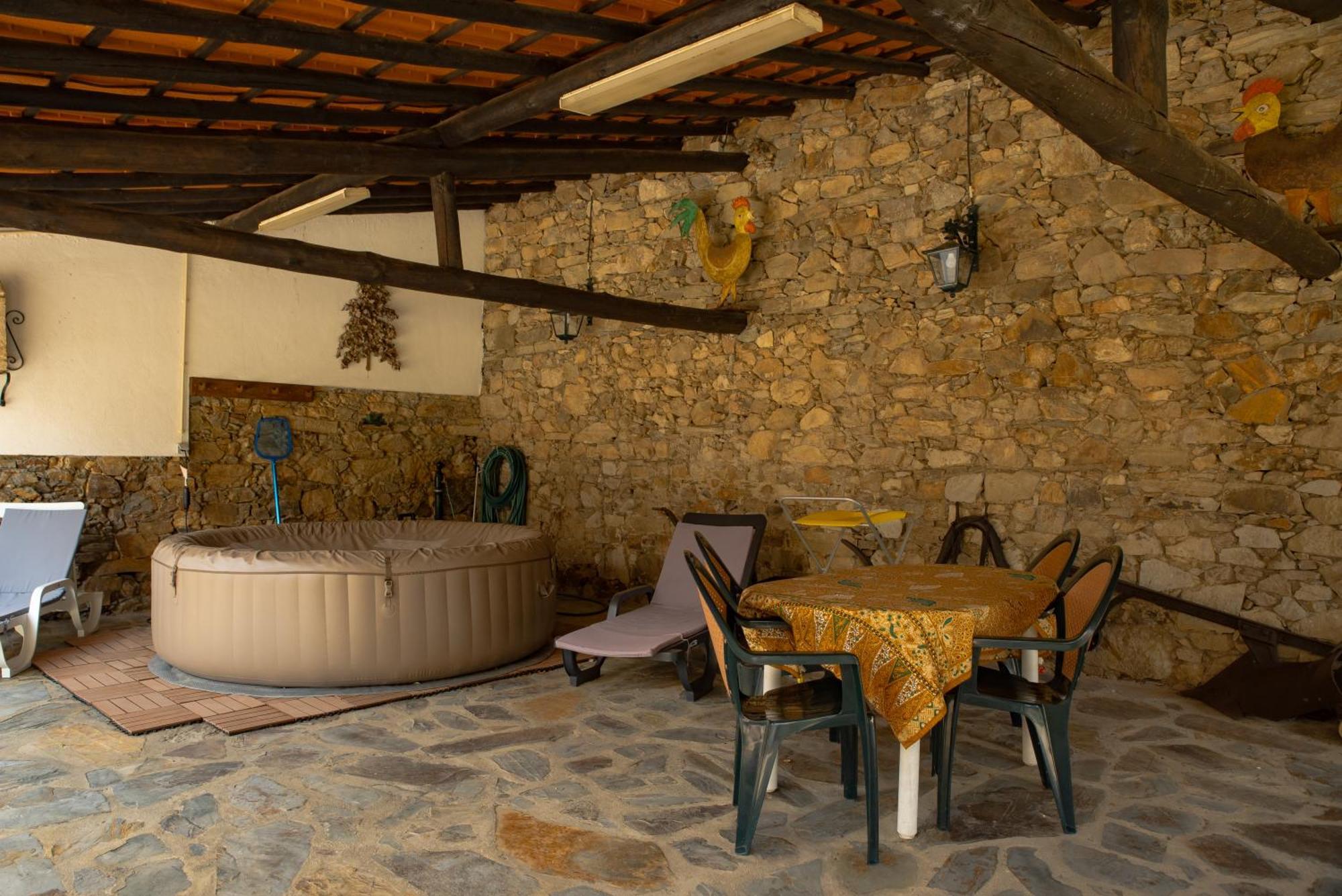 A Sobreirinha Jacuzzi E Pet Friendly Villa Sobreira Formosa Exterior photo